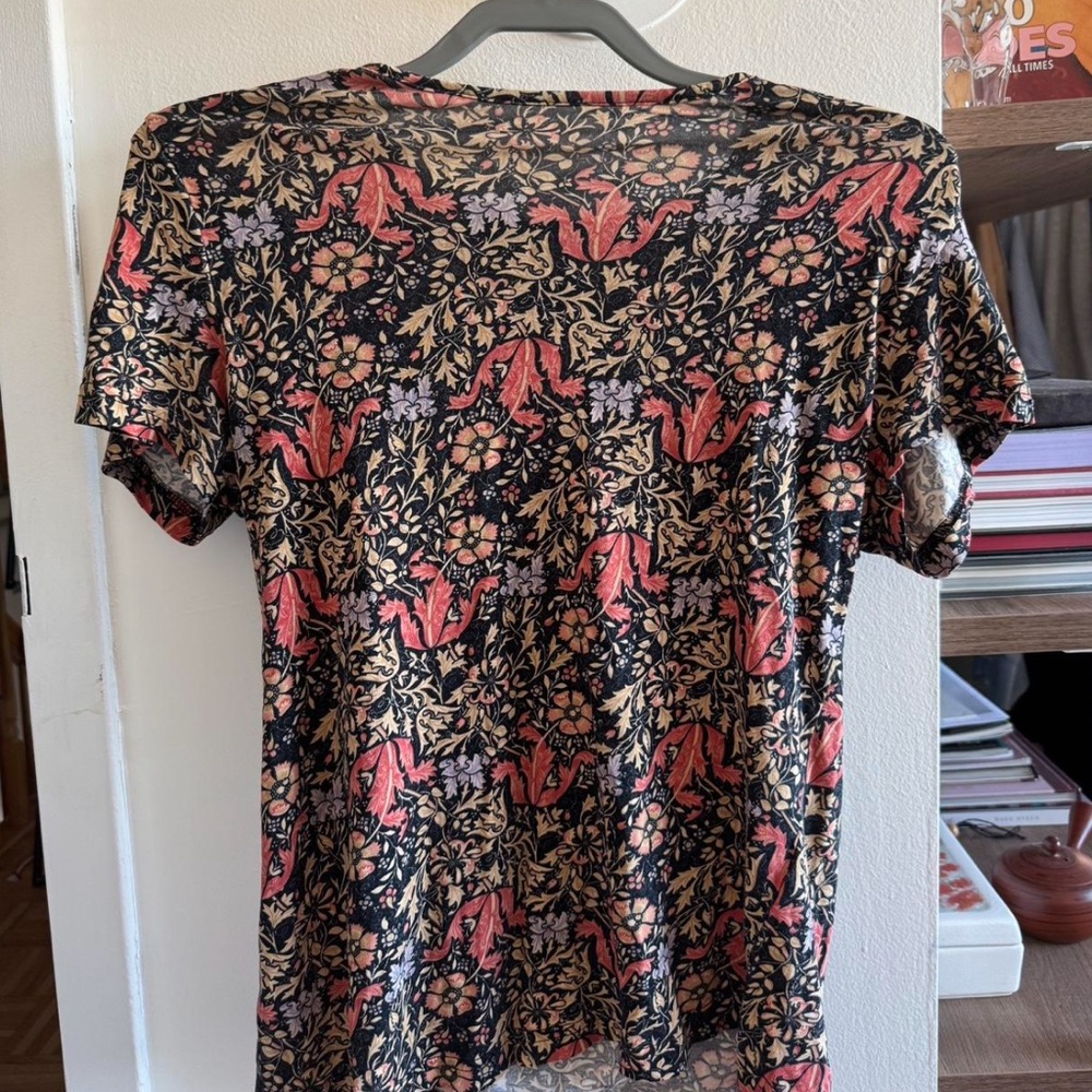 Floral Patterned Women's Top